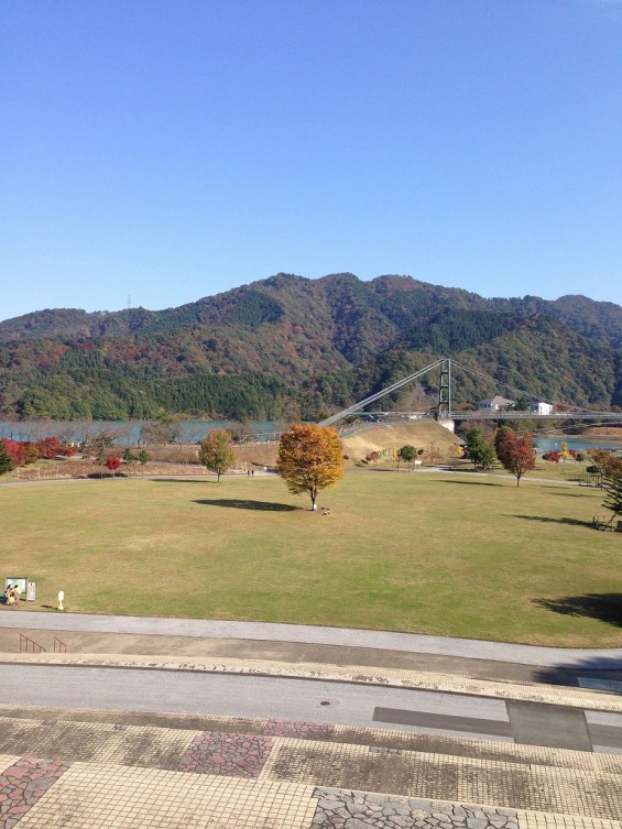 宮ヶ瀬湖 2013-11-14 12 28 20