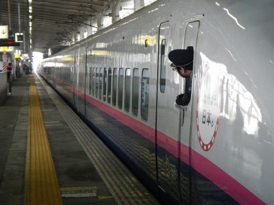 上越新幹線　JR越後湯沢駅　新幹線ホーム　とき　発車　車掌　DSCN3707