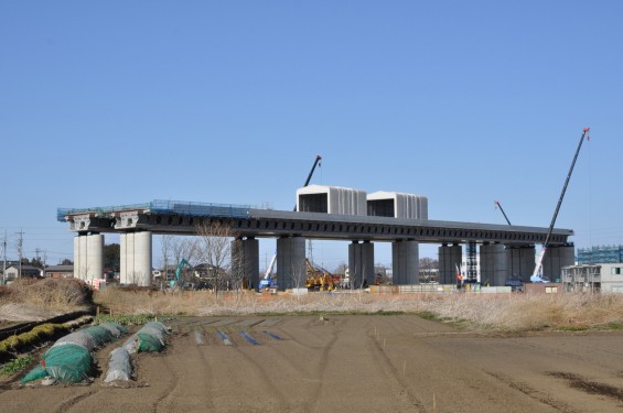 20140126　圏央道進捗状況　桶川市　桶川加納IC、桶川高校入口交差点付近 DSC_0137