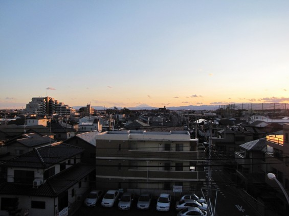 20140321 春分の日、お彼岸の富士山と筑波山、夕焼け IMG_0248
