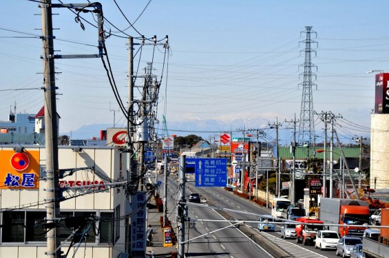 桶川市国道17号坂田交差点から見える赤城山 DSC_0025+