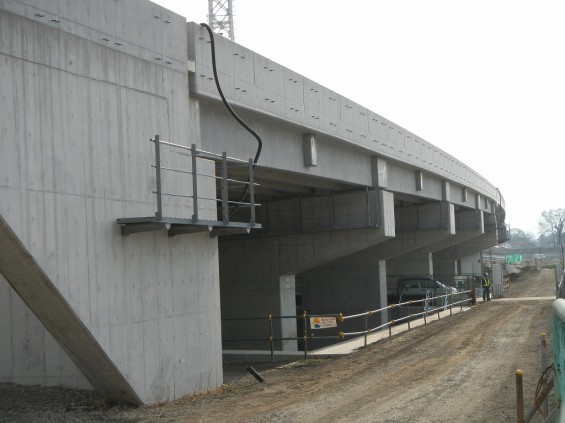 20140418　圏央道進捗状況　桶川市上日出谷　圏央道を跨ぐ陸橋周辺DSCN3979
