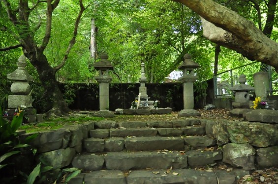 長宗我部信親（元親の長子）のお墓参りに雪蹊寺にDSC_0497