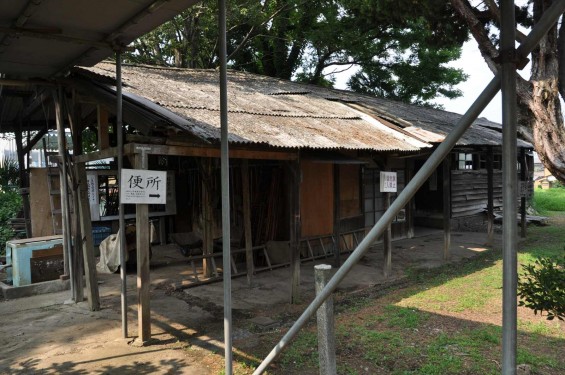 20140726 熊谷陸軍飛行学校桶川分教場跡 桶川飛行学校DSC_0124 被服倉庫 便所