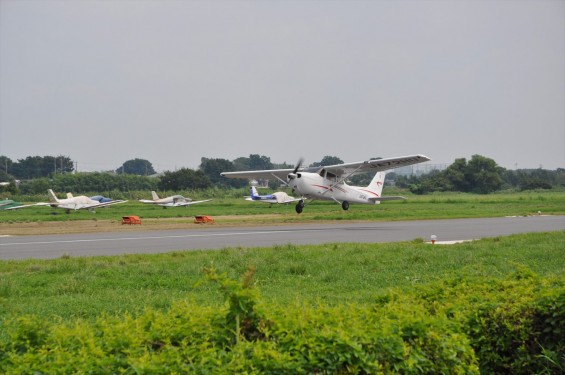 DSC_0106_20140823 本田航空 本田エアポート セスナ 滑走路