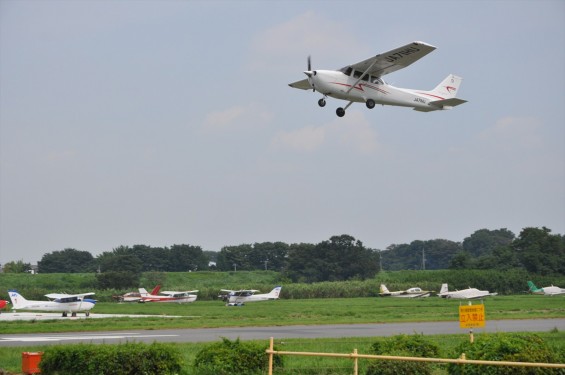 DSC_0122_20140823 本田航空 本田エアポート セスナ 滑走路