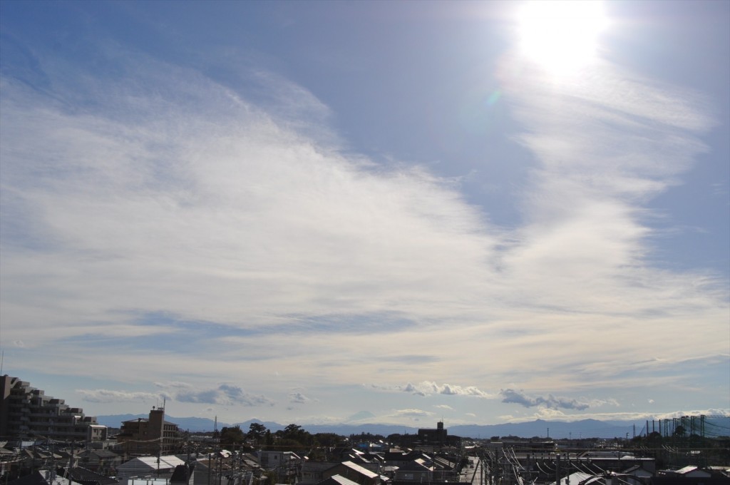 20141006 台風一過の澄んだ空気で富士山が見えました 埼玉の空DSC_0057 (2)