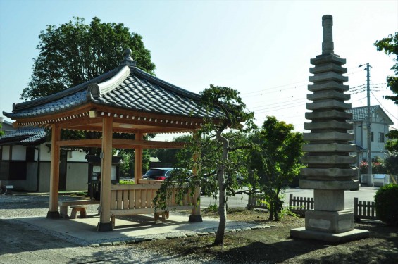 埼玉県上尾市瓦葺 楞厳寺（りょうごんじ）様のご紹介DSC_0087 東屋 十三重塔