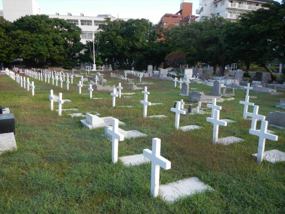 沖縄県那覇港のペルリ提督上陸の地、泊外人墓地DSCN5951