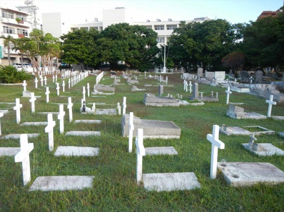 沖縄県那覇港のペルリ提督上陸の地、泊外人墓地DSCN5952