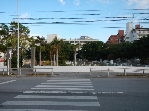 沖縄県那覇港のペルリ提督上陸の地、泊外人墓地DSCN5950