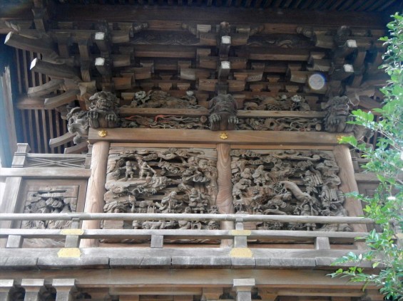 越谷市　香取神社　子授けDSCN6573 本殿の彫刻