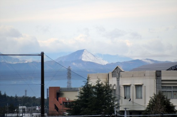 20150304 雨後のきれいな武甲山DSC_0031