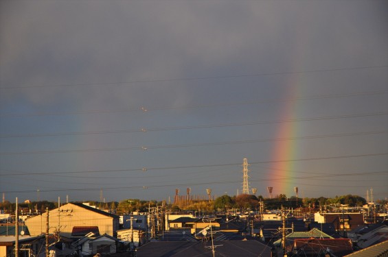 2015年4月15日　埼玉県上尾市から見えた雨後の虹DSC_0003