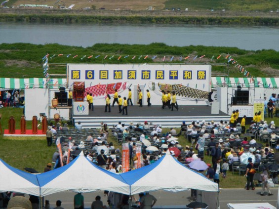 2015年5月3日 第6回加須市市民平和際 ジャンボ鯉のぼりDSCN6843
