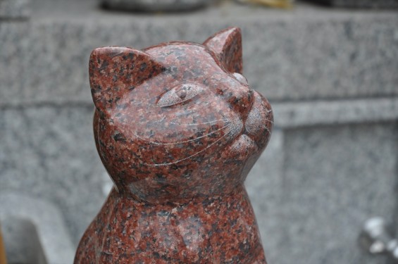 埼玉県久喜市上清久 東明寺のペット供養塔「やすらぎの碑」DSC_3038