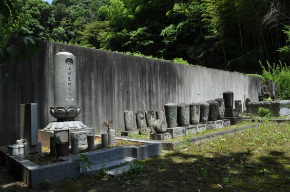 静岡県静岡市清水区興津井上町 霊泉寺 穴山梅雪公のお墓 メモリアルガーデン清水 霊園隣接DSC_1704