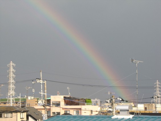 20150815 虹が出ていました（埼玉県上尾市 大塚本社から）IMG_0006