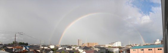 2015年9月9日 台風の土砂降り 虹 全部見える 半弧 半円DSCN7160