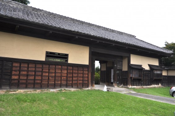 さいたま市指定文化財（建造物）永田家長屋門及び築地塀DSC_3970