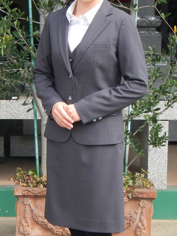 2015年10月 新しい制服 事務 会社 女性社員 ピンクDSCN7199-