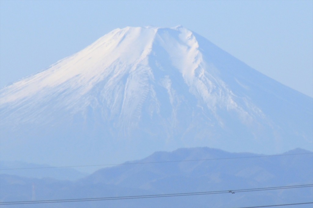 2015年12月22日　冬至の富士山 埼玉県上尾市から見える 朝8時30分撮影DSC_4649+--