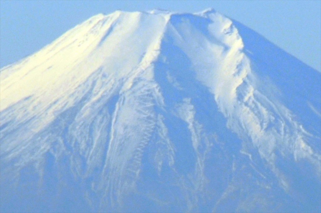 2015年12月22日　冬至の富士山 埼玉県上尾市から見える 朝8時30分撮影DSC_4649+--+-