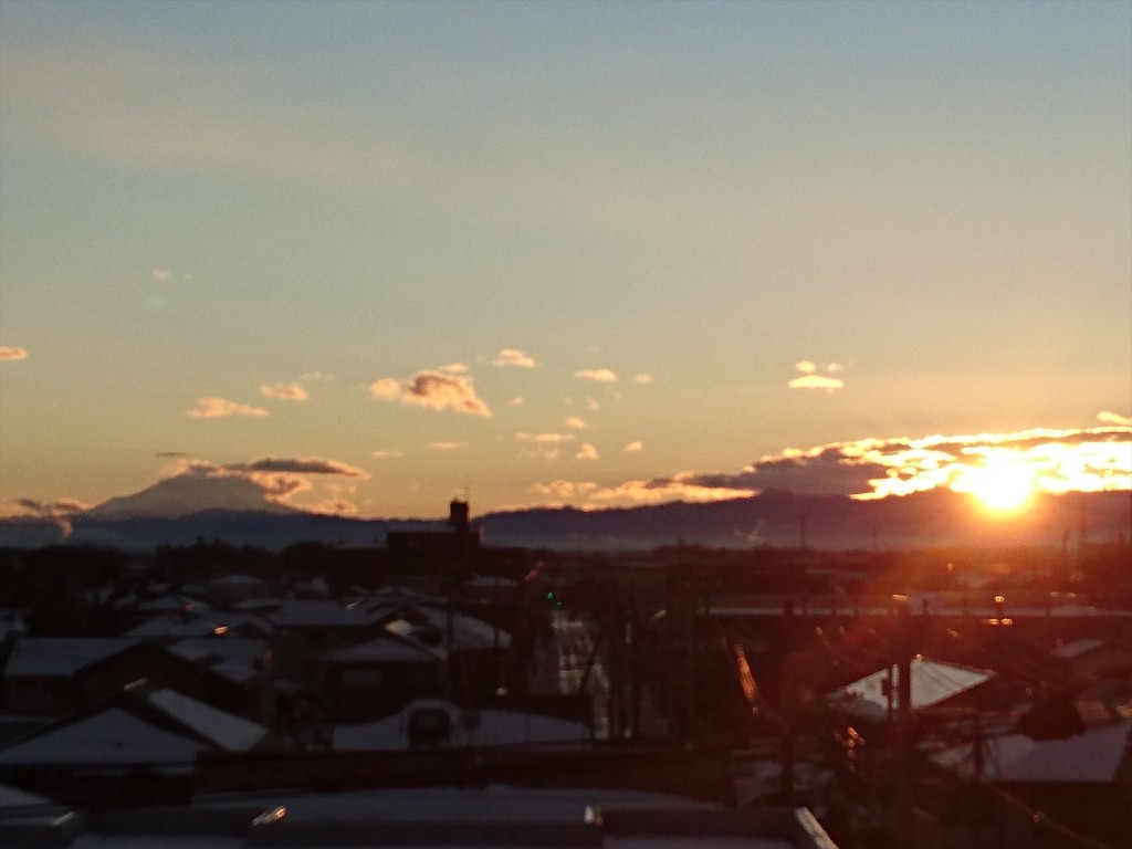 2016年1月18日 大雪の日の夕方の富士山DSC_0121-