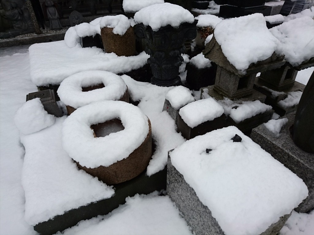 2016年1月18日 関東 首都圏 大雪 埼玉県上尾市 石材店 大塚 墓石展示場DSC_0122-