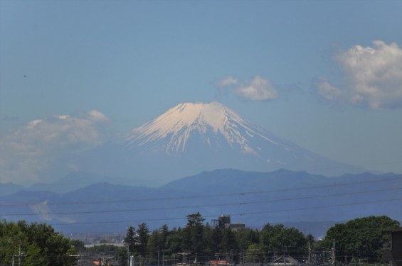 2016年5月12日木曜日、埼玉県上尾市から見える富士山が綺麗でしたDSC_7120-