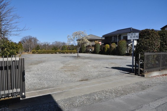 埼玉県上尾市の寺院 馬蹄寺のモクレン 三月DSC_0977