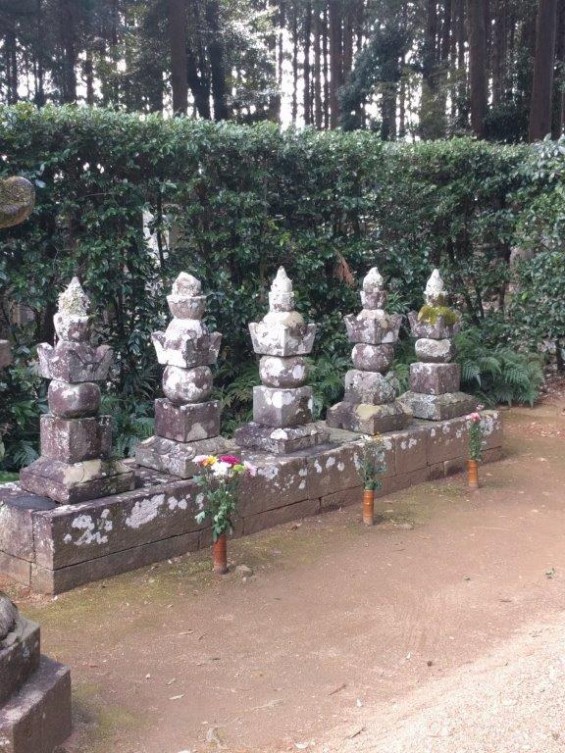 浜松旅行に行ってきました 井伊直虎 ゆかりの地 龍潭寺（りょうたんじ）墓 IMG_20170201_134728