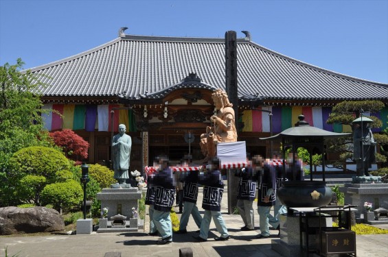 2017年4月23日 埼玉県上尾市 遍照院 大聖不動明王坐像 湯入れ式 鑿入れ式 大仏師 大佛師 松本明慶作 雛型 仏像彫刻DSC_2089-